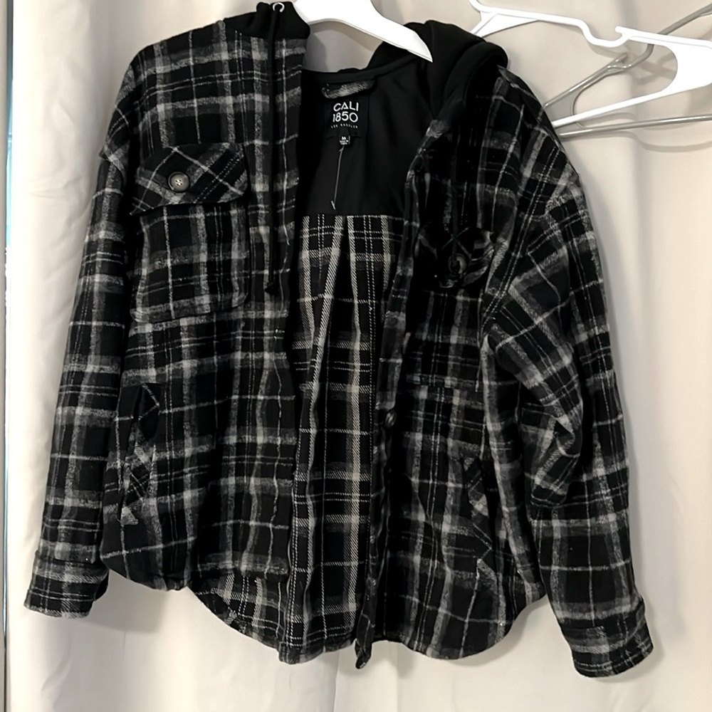 flannel hoodie size medium never worn